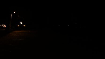 Sportveld Thorbeckelaan in Barneveld, parkeerterrein is in de avond tijdens het sporten in gebruik en ’s nachts leeg. Het licht brandt wel de hele nacht