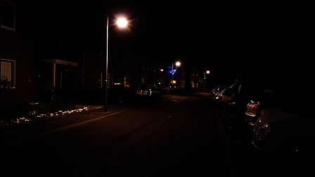 Sterappel in Barneveld. Woonwijk met witte verlichting voor kleurherkenning